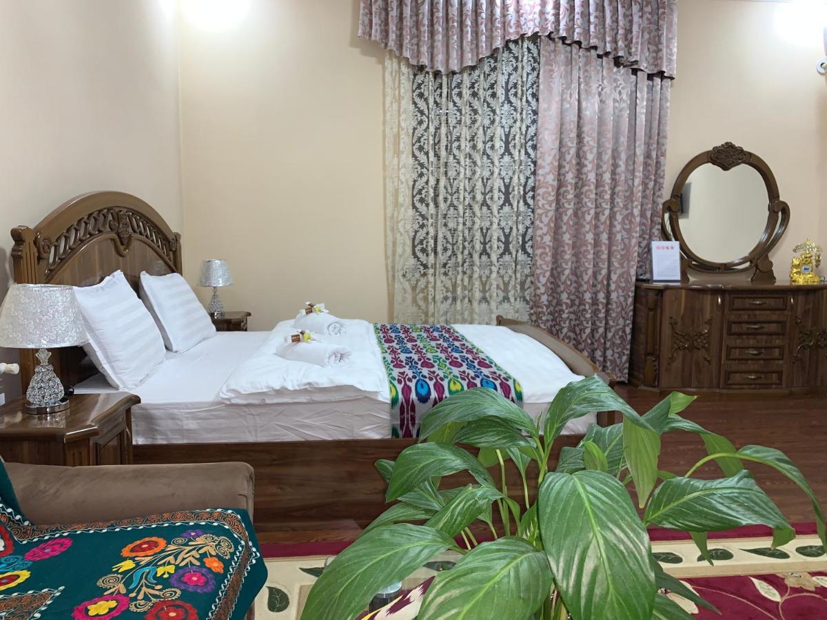 Sitorabonu-Guest House Tasken Kültér fotó